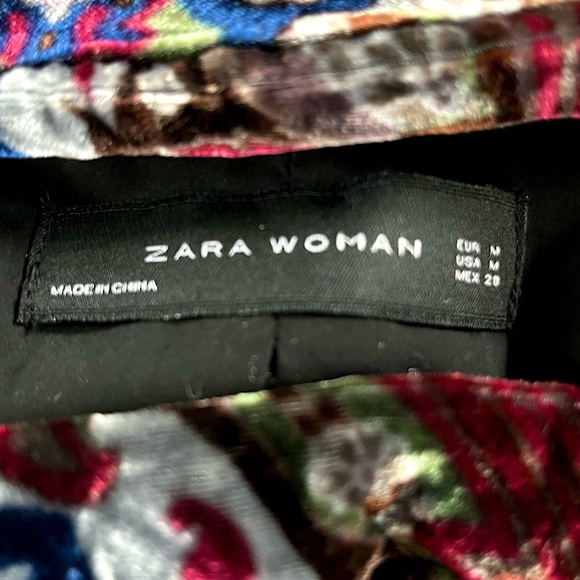 ZARA Women’s Silk Velvet Paisley Floral Print Blazer Size M Boho Artsy Grunge - Picture 10 of 13